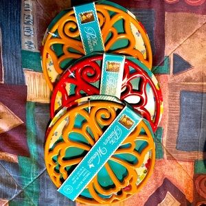 Pioneer Woman Trivet